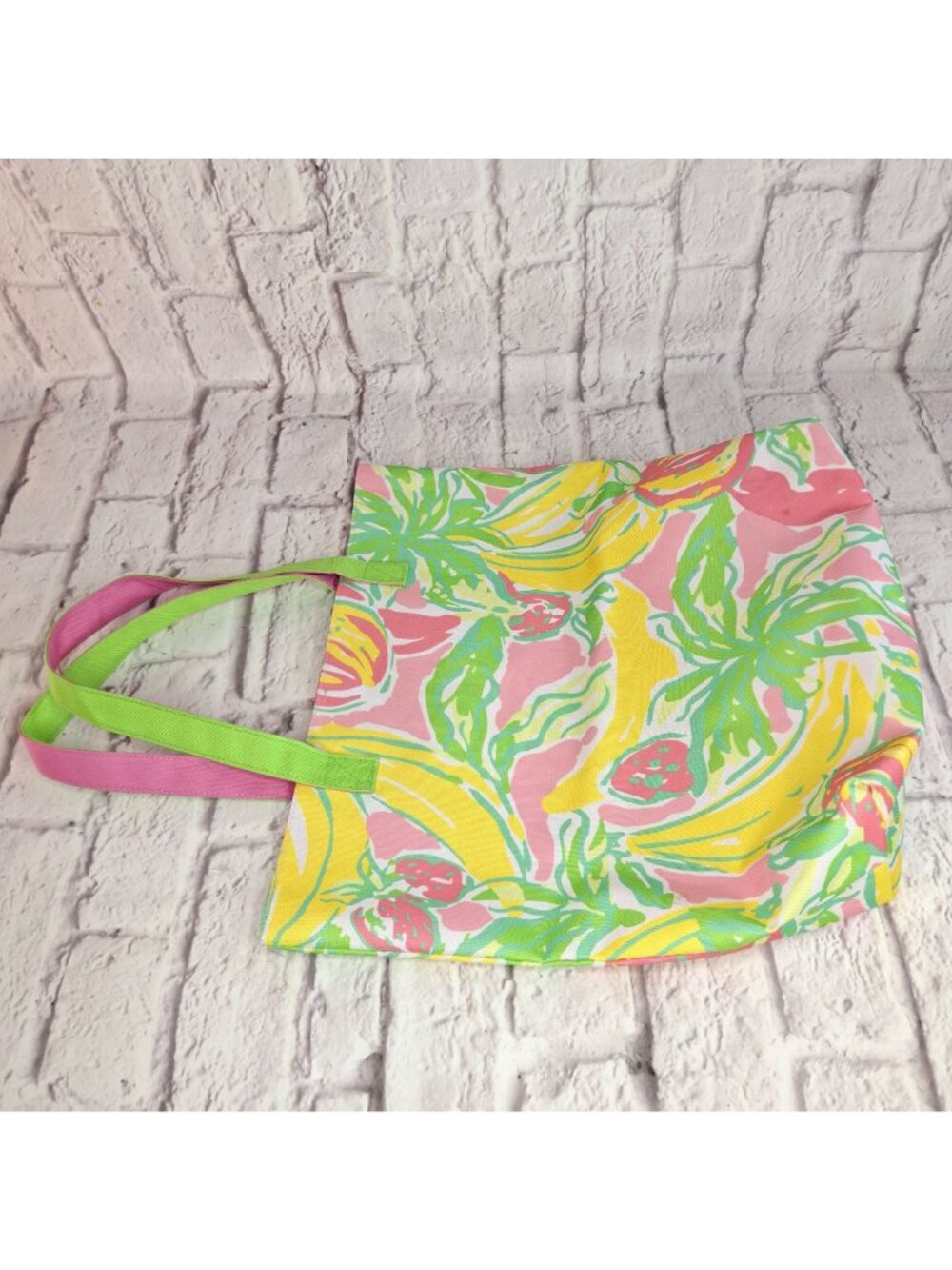 Lilly Pulitzer Estee Lauder Bright Tropical Print Tote Bag With Pink Lining & Du - Picture 2 of 8
